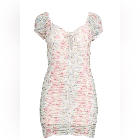 Steve Madden Dresses & Skirts - Size XXL Steve Madden NYC Floral Sweetheart Cut-Out Bodycon Dress